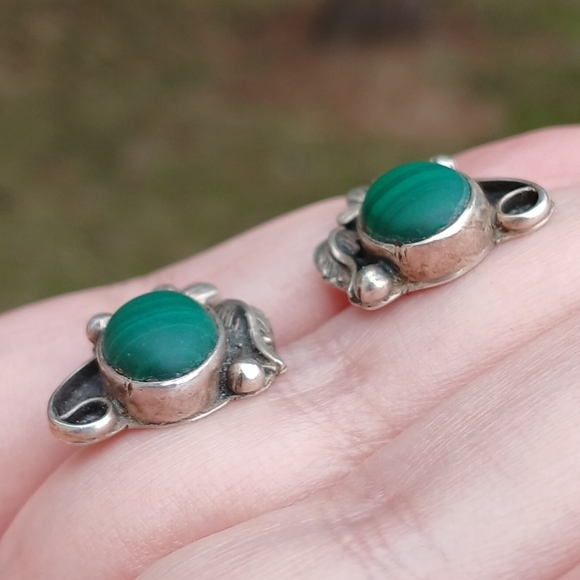 Vintage Carol Felley Sterling Silver and Malachite Earrings For Pierced Ears - Picture 2 of 7